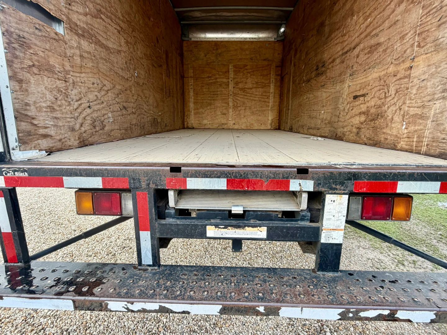 2008 GMC/Isuzu W4500 Box Truck - Image 6