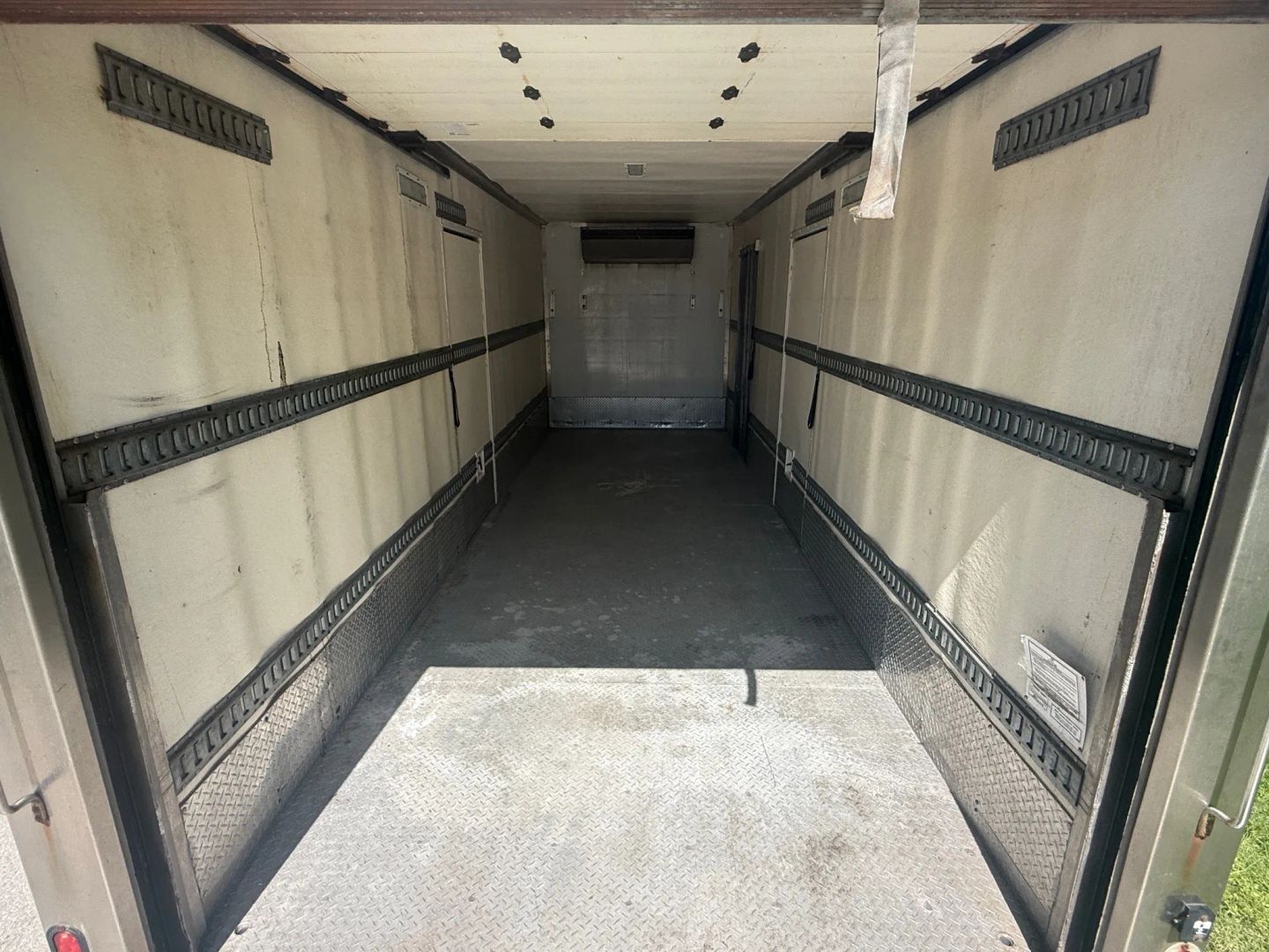 2019 Freightliner M106 M2 Refrigerated Cargo Truck - Image 8