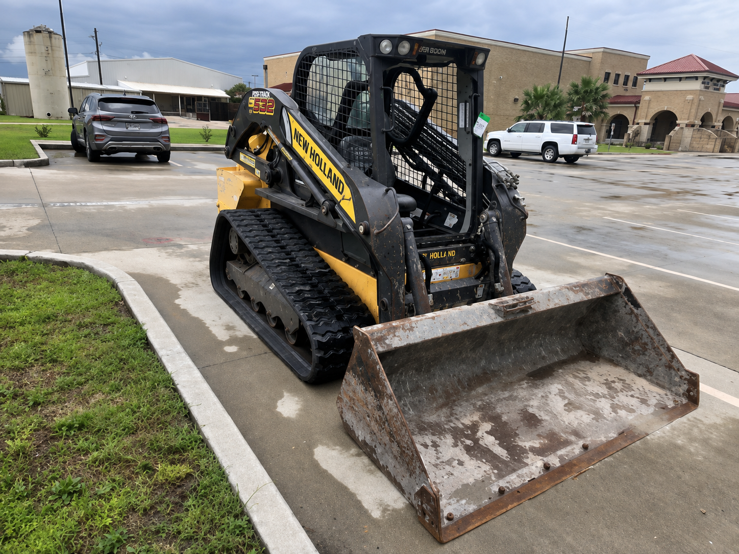 2020 New Holland C332 - Image 4