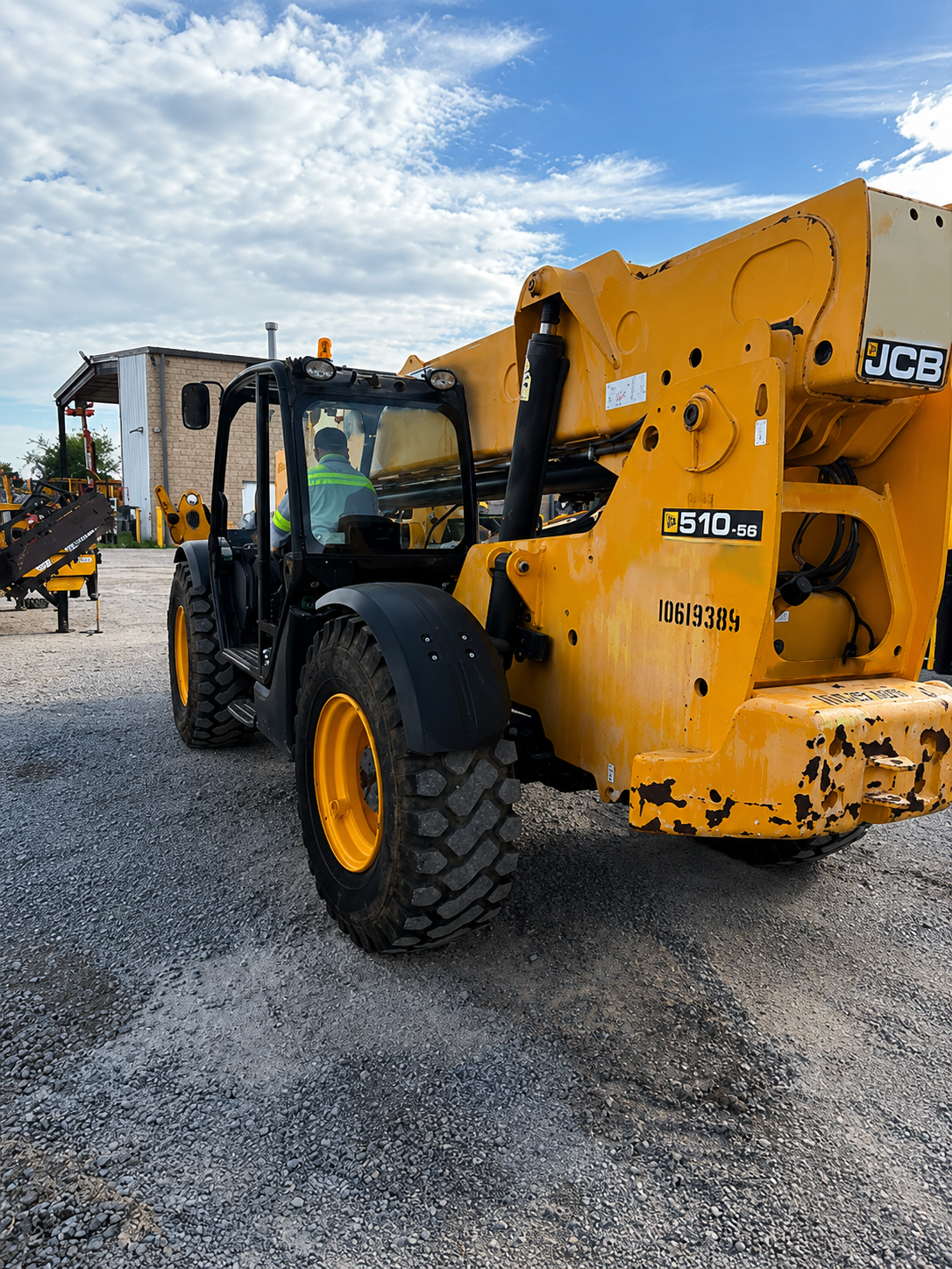 2017 JCB 510-56 S Telescopic Boom Lift - Image 3