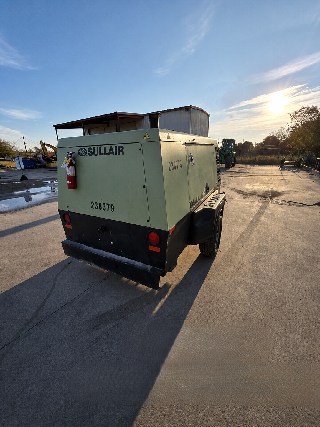 2017 Sullair 375H DPQ-JD3 Air Compressor - Image 4