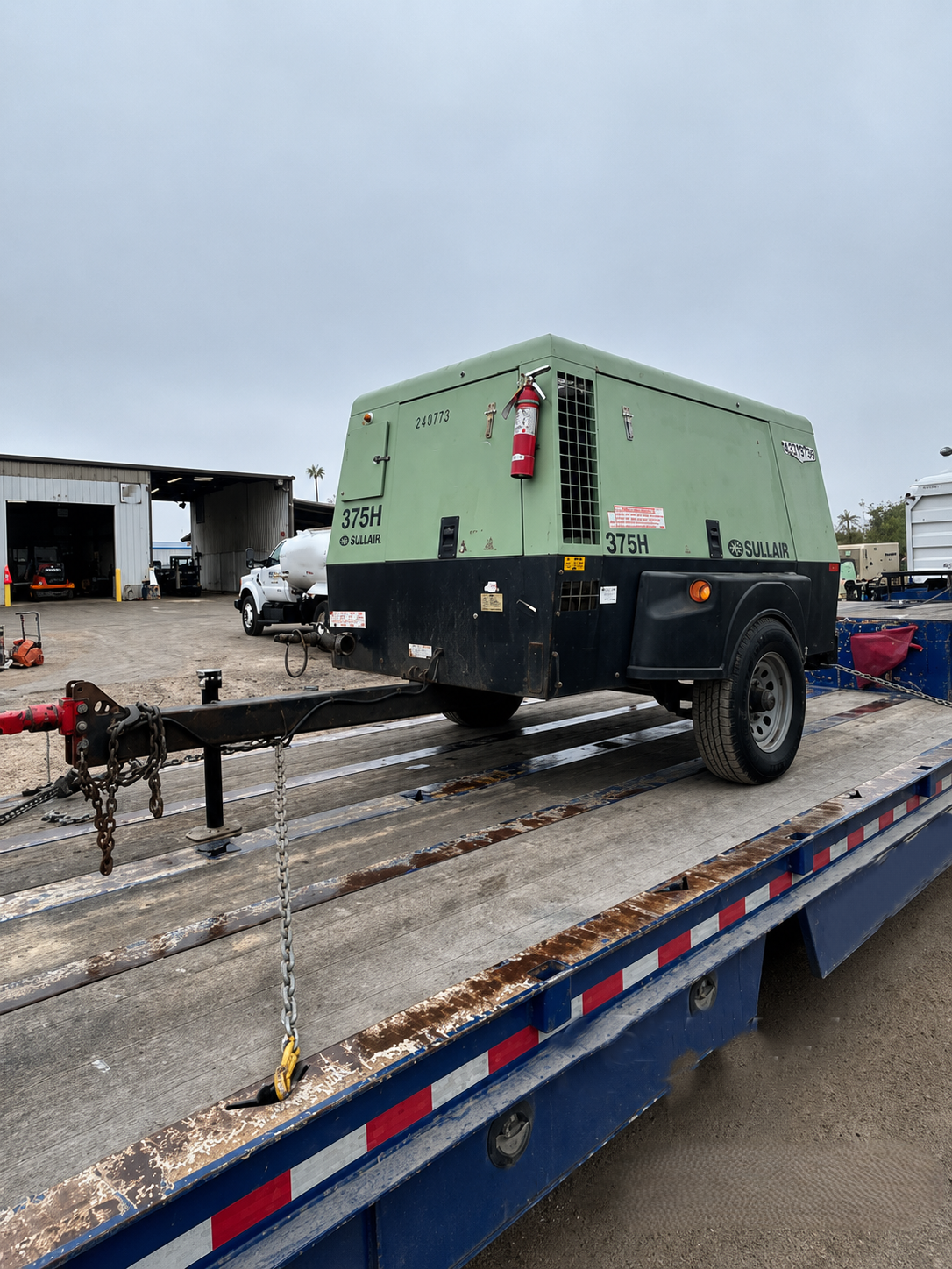 2017 Sullair 375H DPQ-JD3 Air Compressor - Image 4