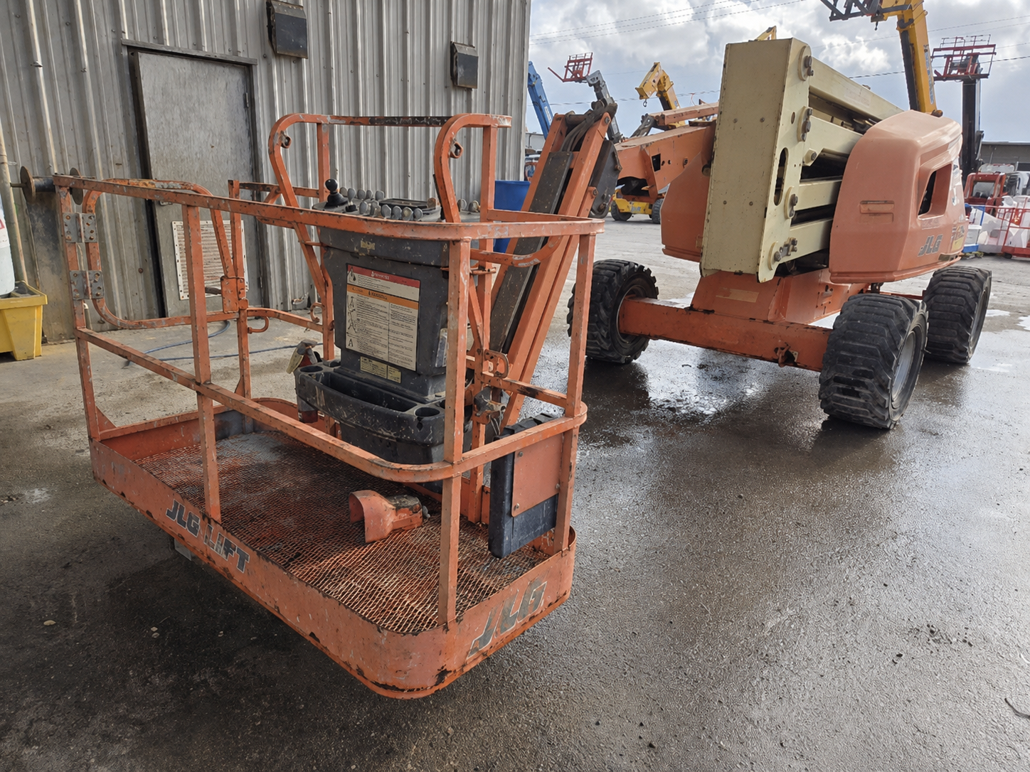 2017 JLG 450AJ Articulating Boom Lifts