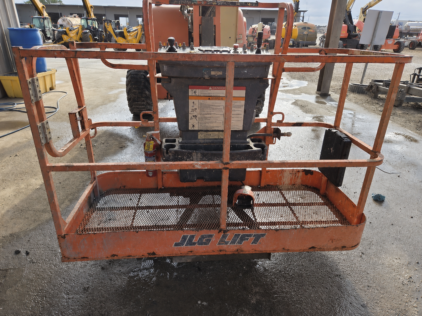 2017 JLG 450AJ Articulating Boom Lifts - Image 3