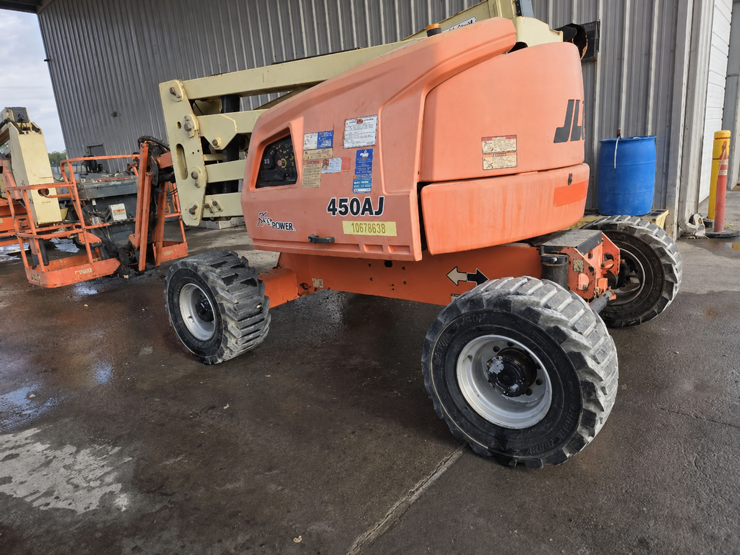 2017 JLG 450AJ Articulating Boom Lifts - Image 5