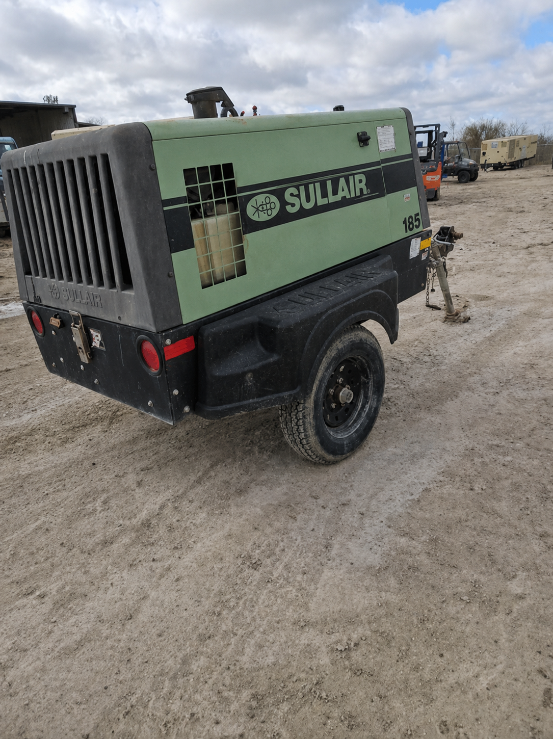 2018 Sullair 185DPQ-KU-T3 Air Compressor - Image 3