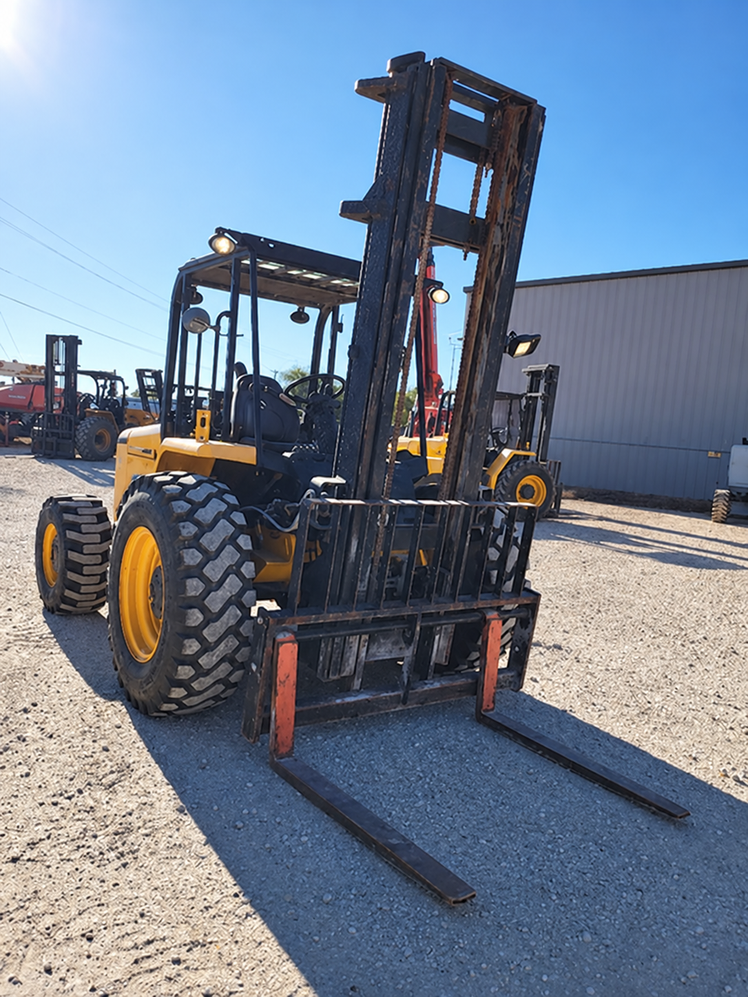 2019 JCB 930-4 Rough Terrain Forklift - Image 4