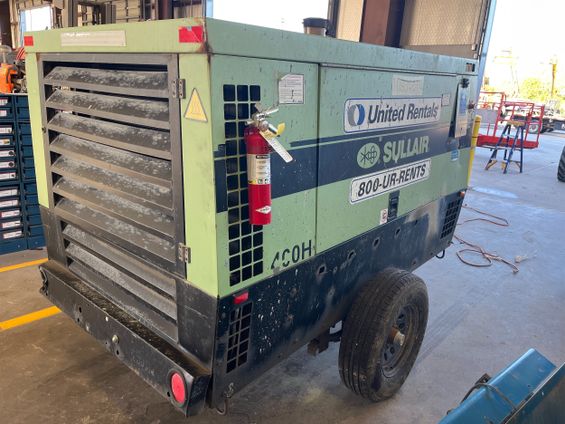 2019 Sullair 400JDPQ-CU Air Compressor - Image 3