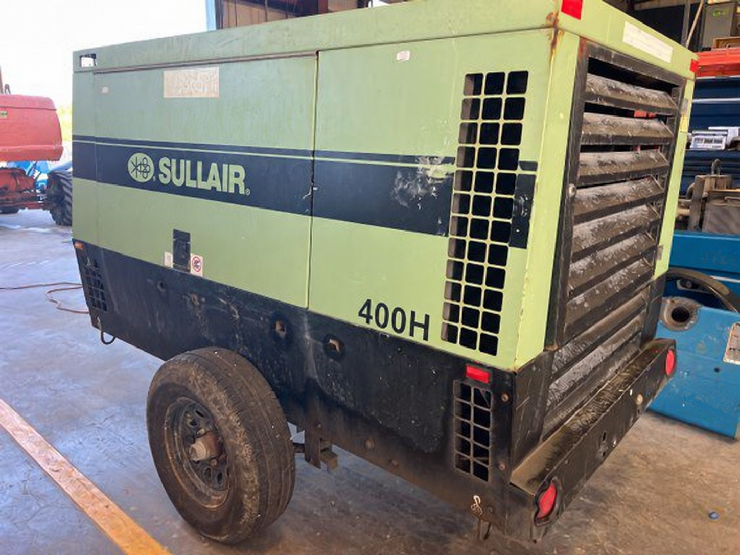 2019 Sullair 400HDPQ-CU Air Compressor - Image 2