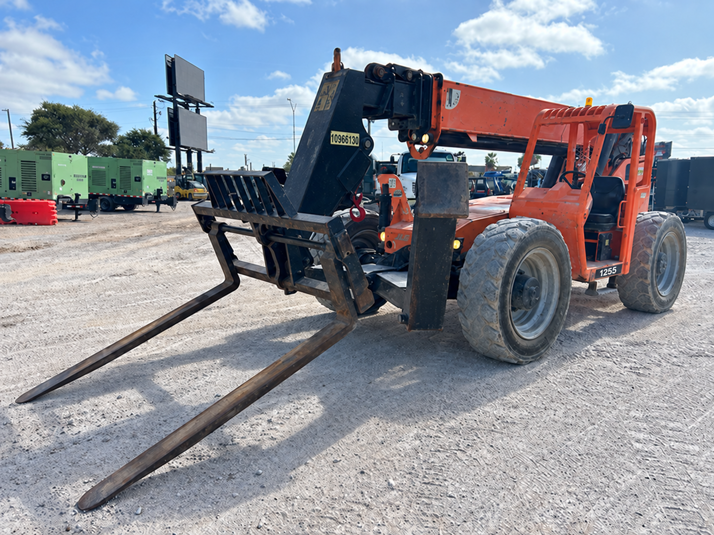2019 SkyTrak 10054 Telehandler
