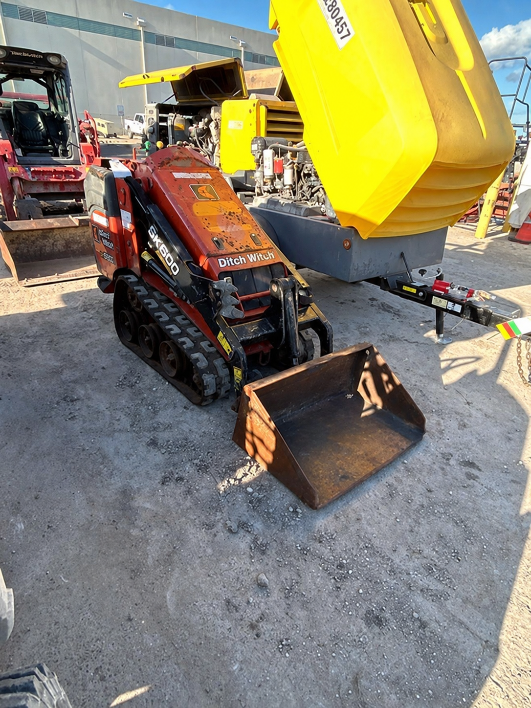 2020 Ditch Witch Compact Track Loader - Image 3