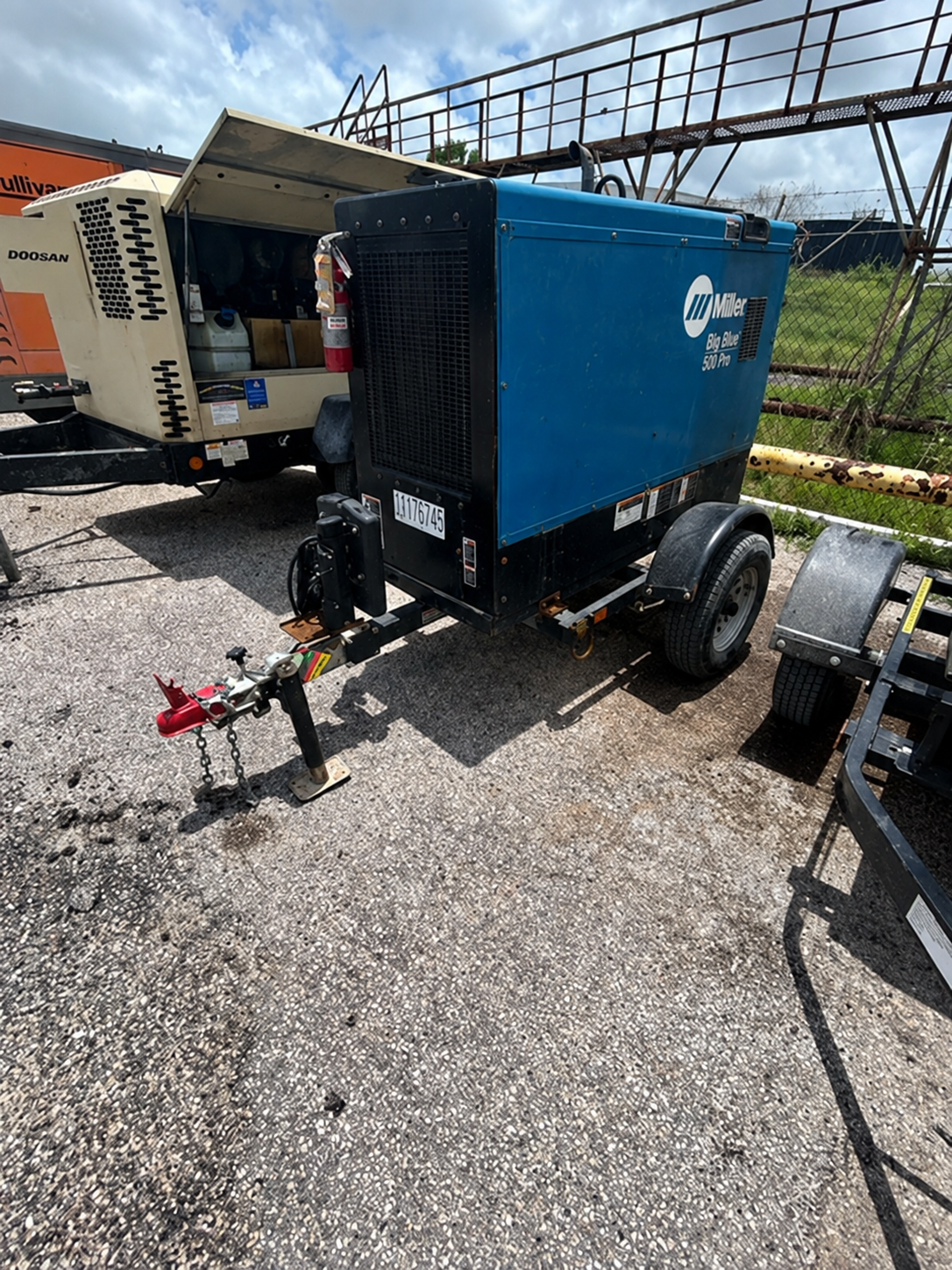 2021 Miller Big Blue 500 PRO Welder - Image 4