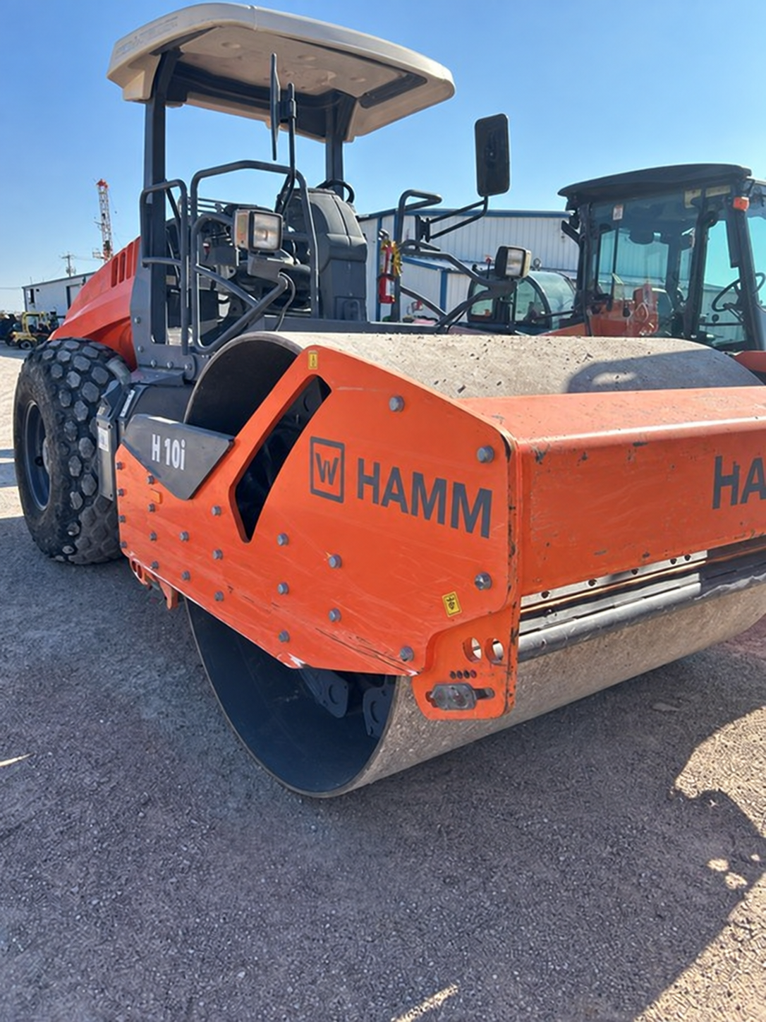 2021 Hamm H10I Single Drum Compactor - Image 2