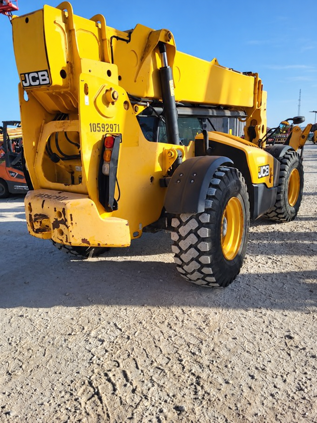 2017 JCB 512-56 S Telehandler - Image 2