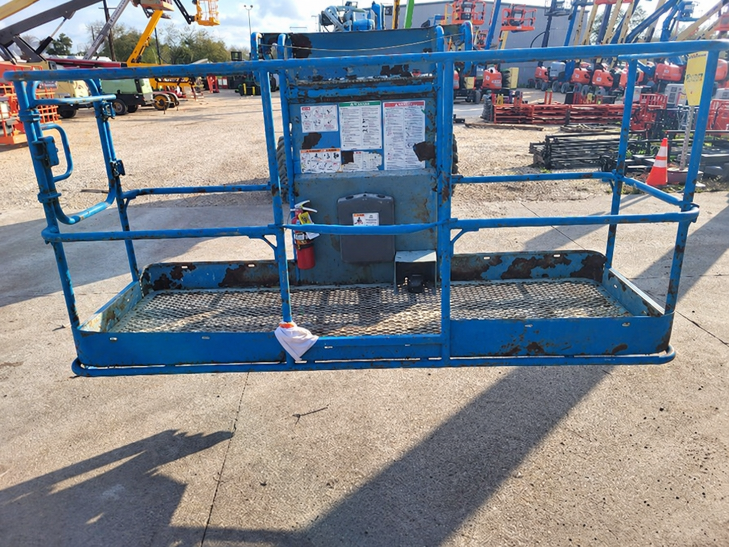 2016 Genie Z-62/40 Articulating Boom Lift