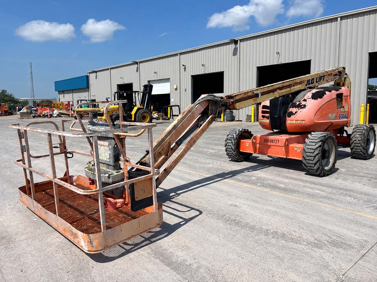 2017 JLG 600AJ Articulating Boom Lift