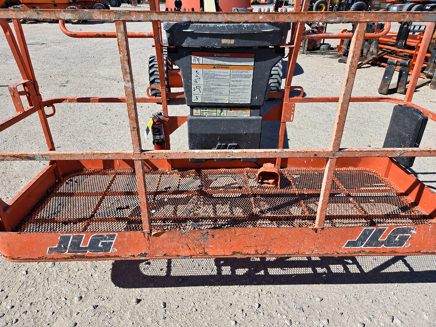 2018 JLG 400S Telescopic Boom Lift - Image 3
