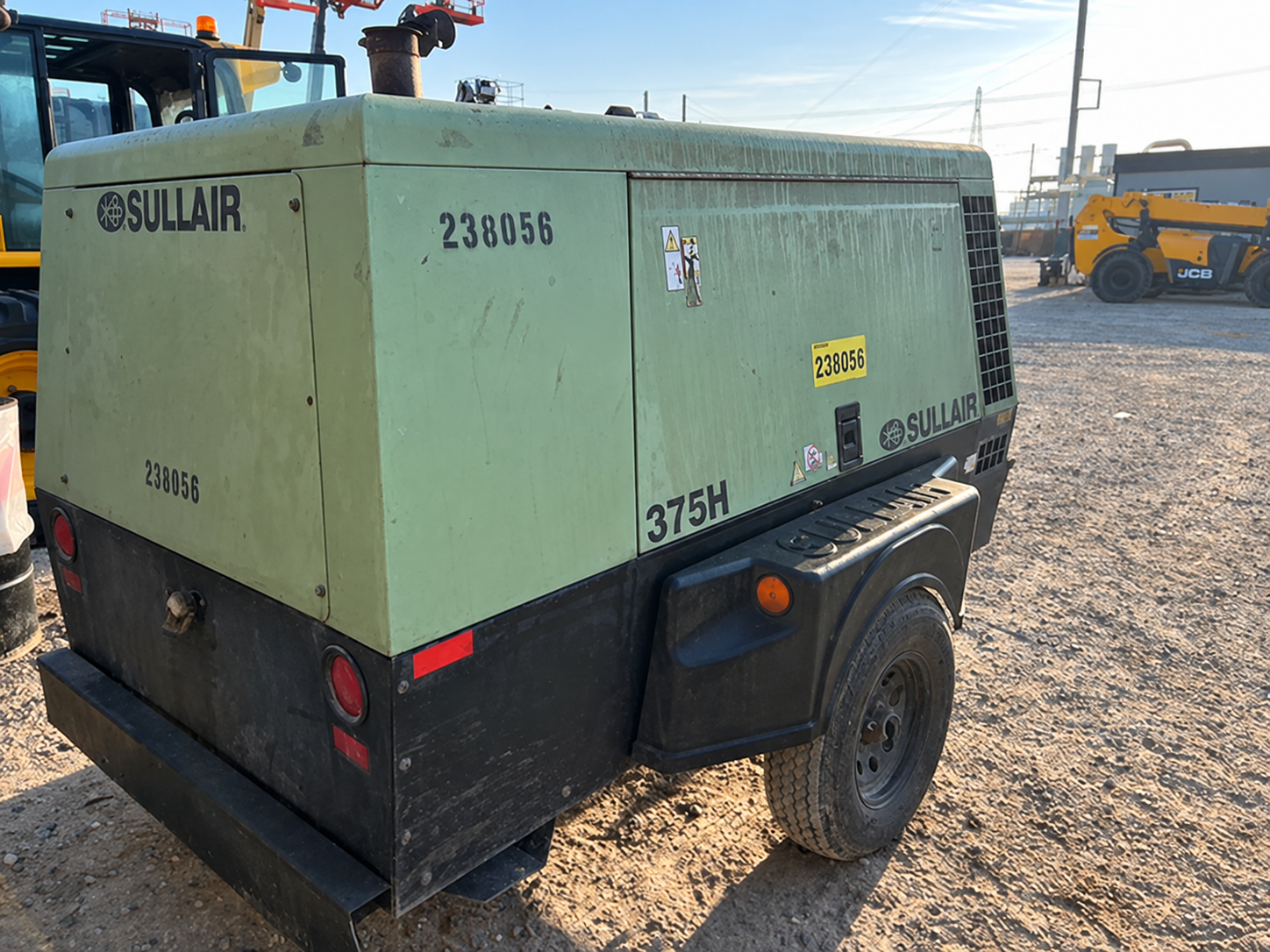 2019 Sullair 375H DPQ-JD3 Air Compressor - Image 4