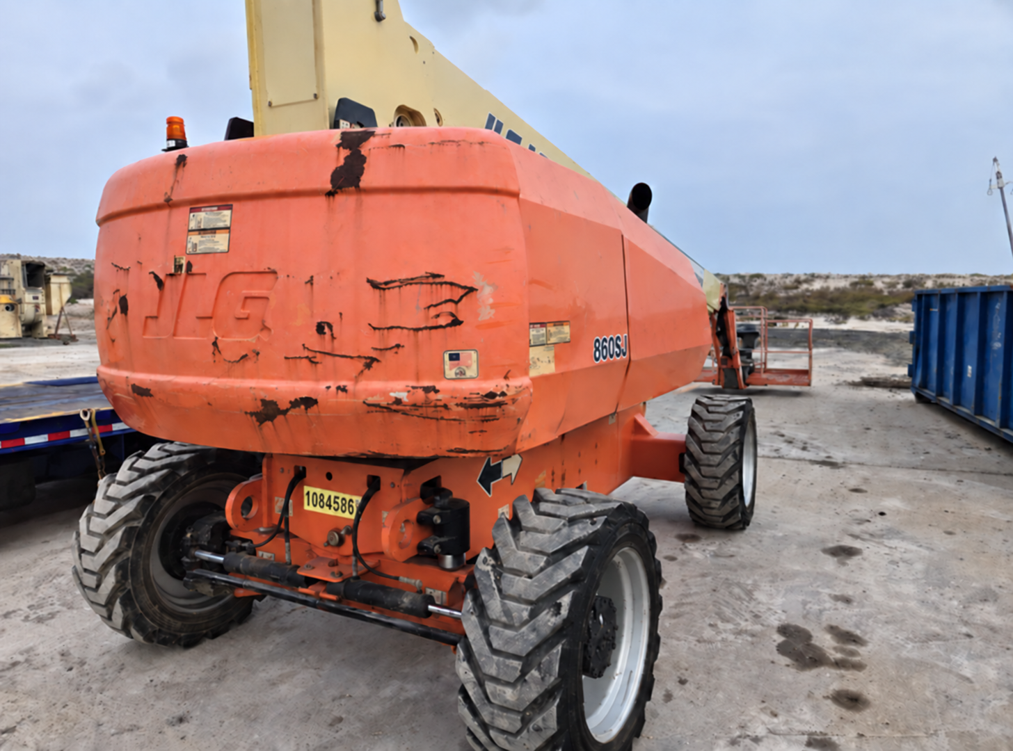 2018 JLG 860SJ Telescopic Boom Lift - Image 4