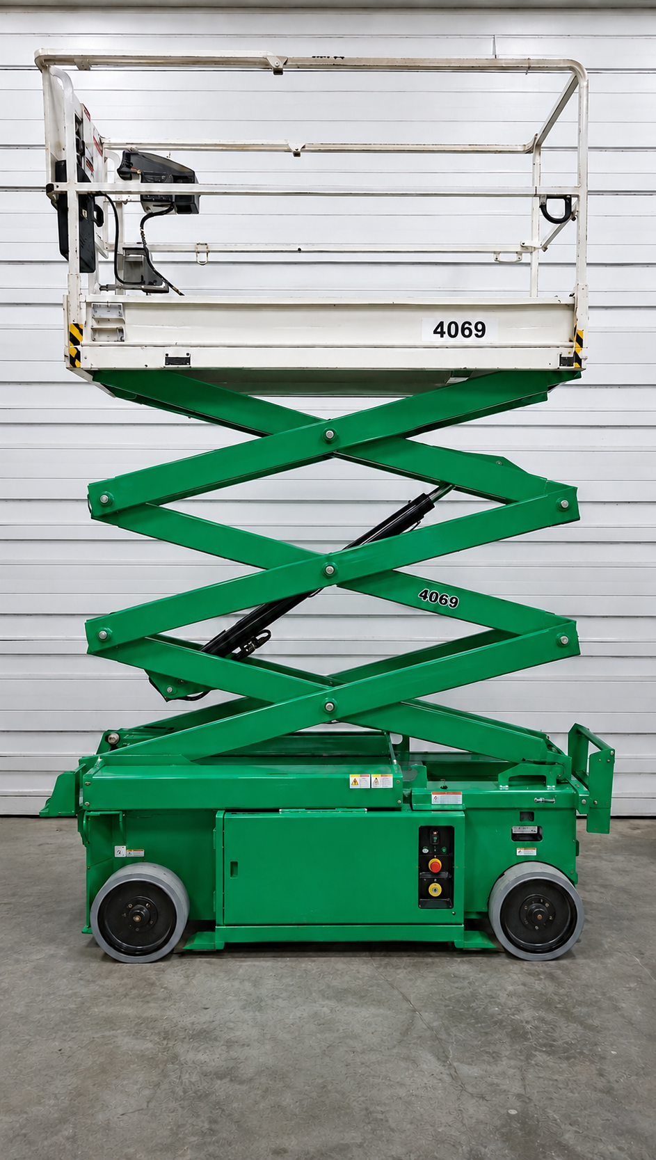 2015 JLG 1932 Electric Scissor Lift