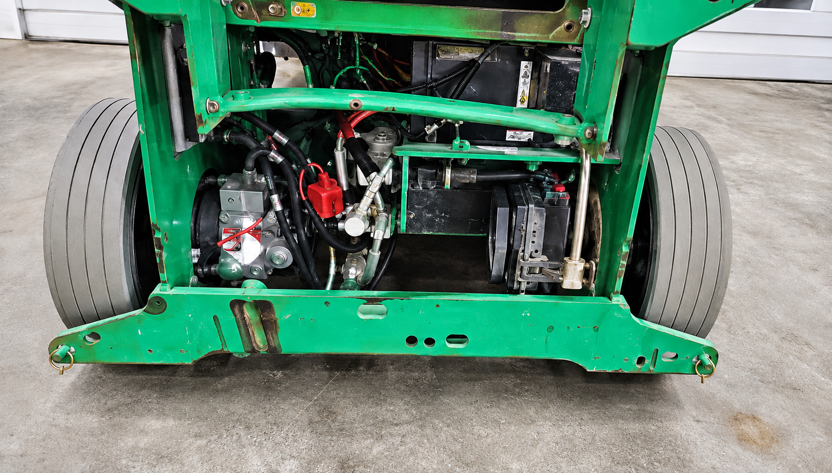 2015 JLG 1932 Electric Scissor Lift - Image 2