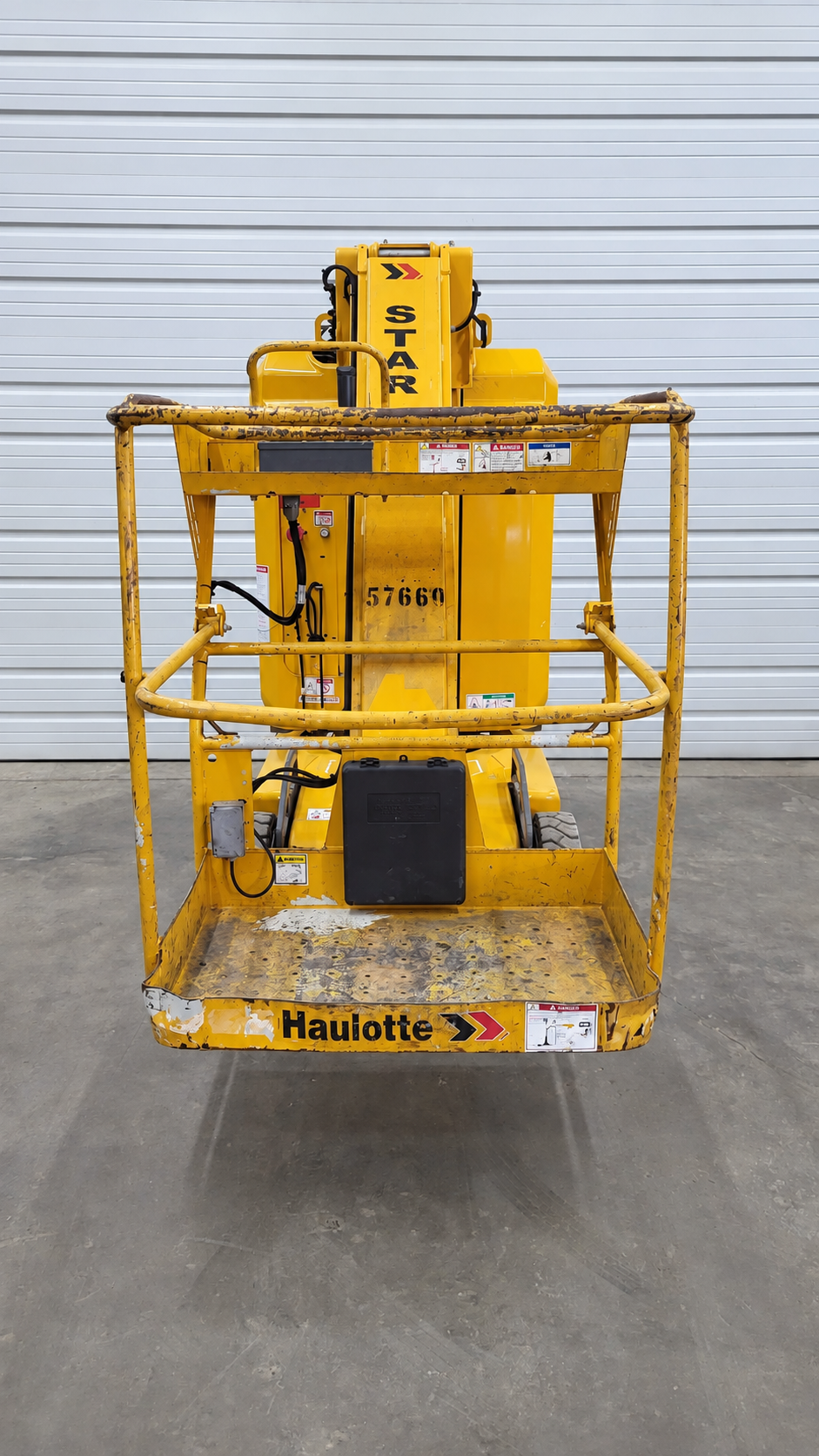 2016 Haulotte Star 22J  Vertical Mast Boom Lift - Image 3