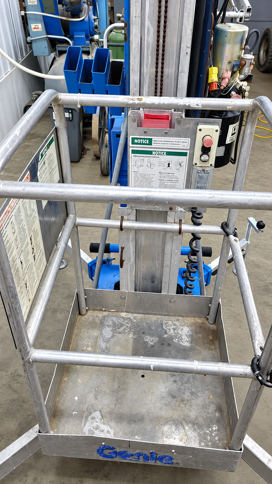Genie AWP 24 Vertical Mast Personnel Lift - Image 9