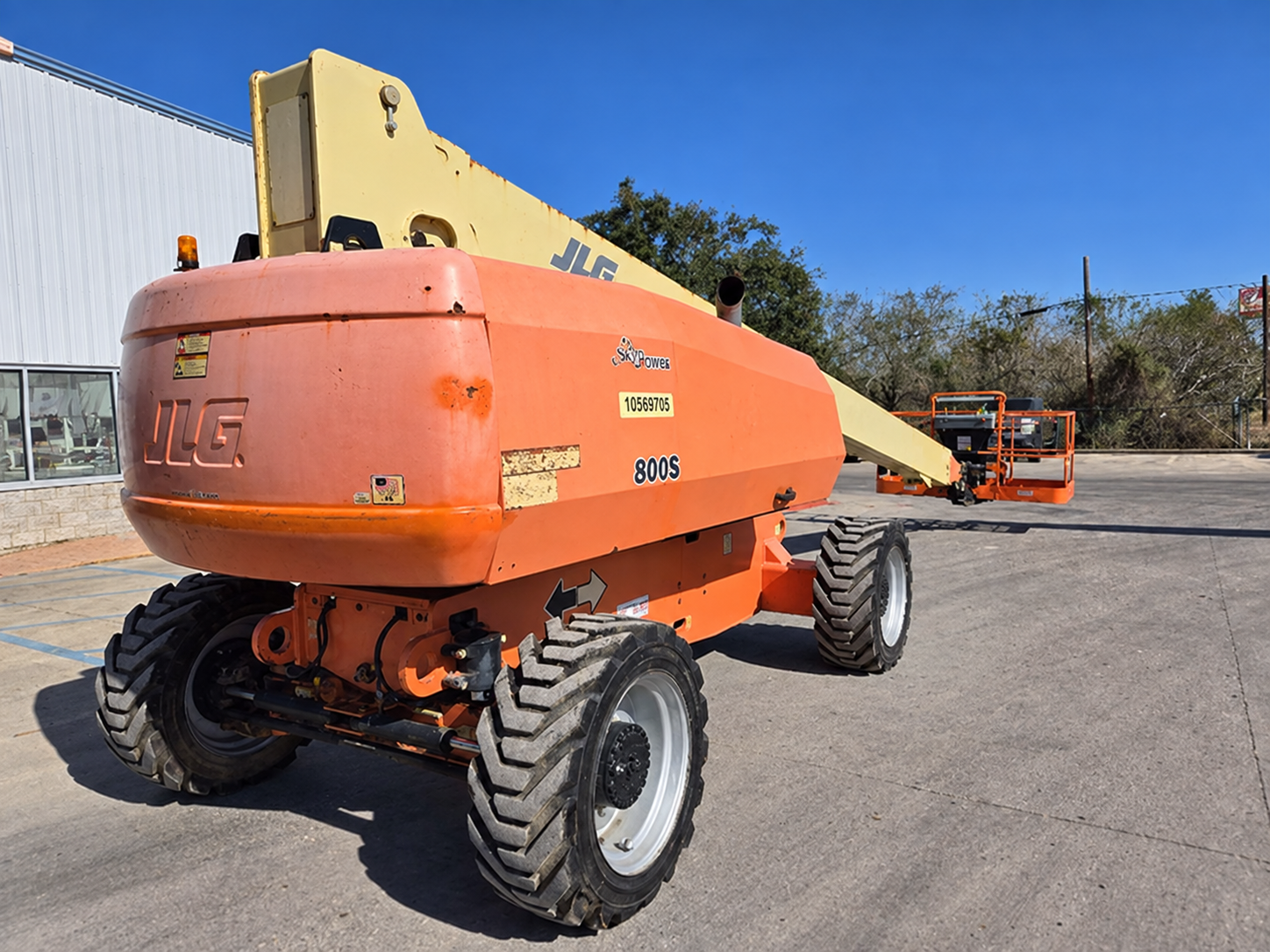 2018 JLG 800S Telescopic Boom Lift - Image 3