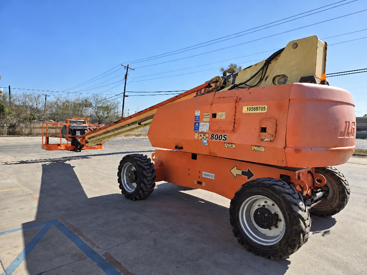2018 JLG 800S Telescopic Boom Lift - Image 4