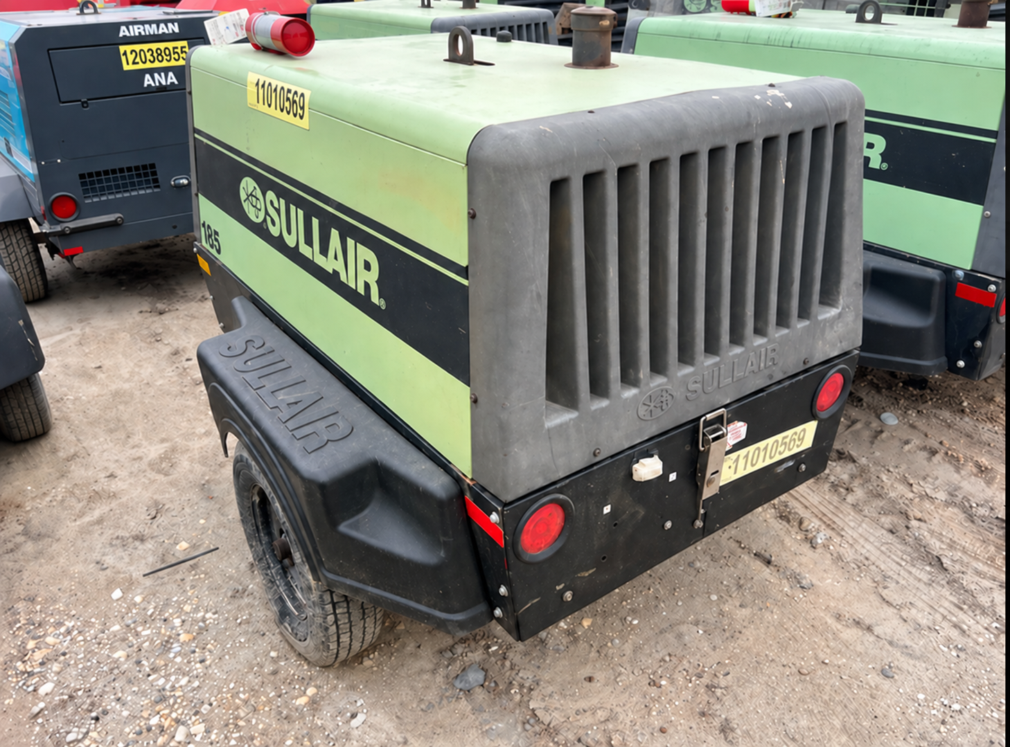 2019 Sullair 185DPQ-KU-T3 Portable Air Compressor - Image 2