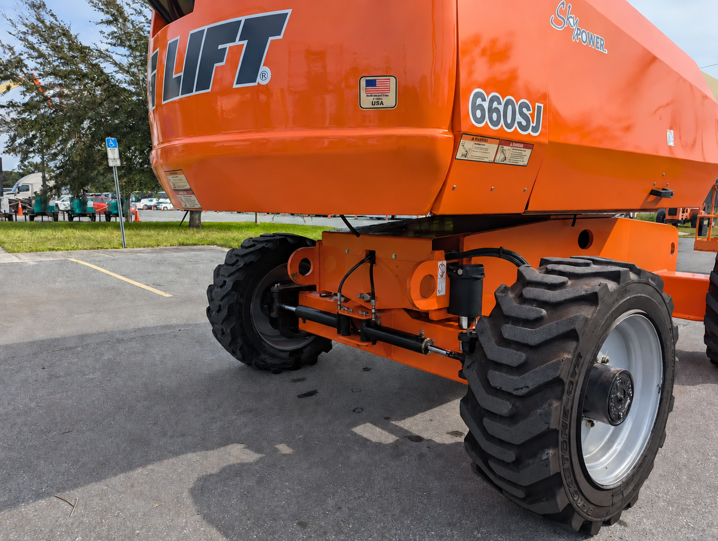2017 JLG 660SJ Telescopic Boom Lift - Image 5