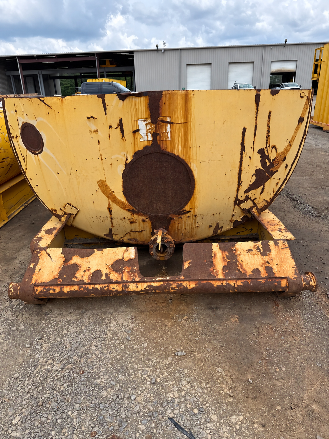 TANK, HALF PIT, 250BBL, SKID