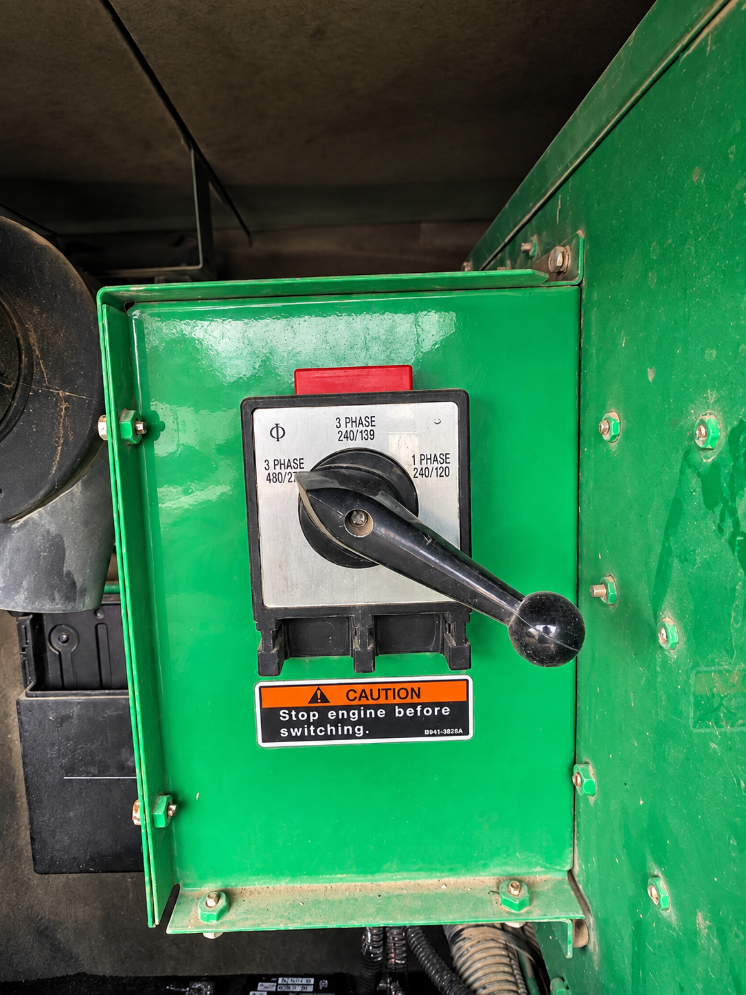 2014 Multiquip DCA70SSJU4I Trailer Mounted Diesel Generator - Image 10