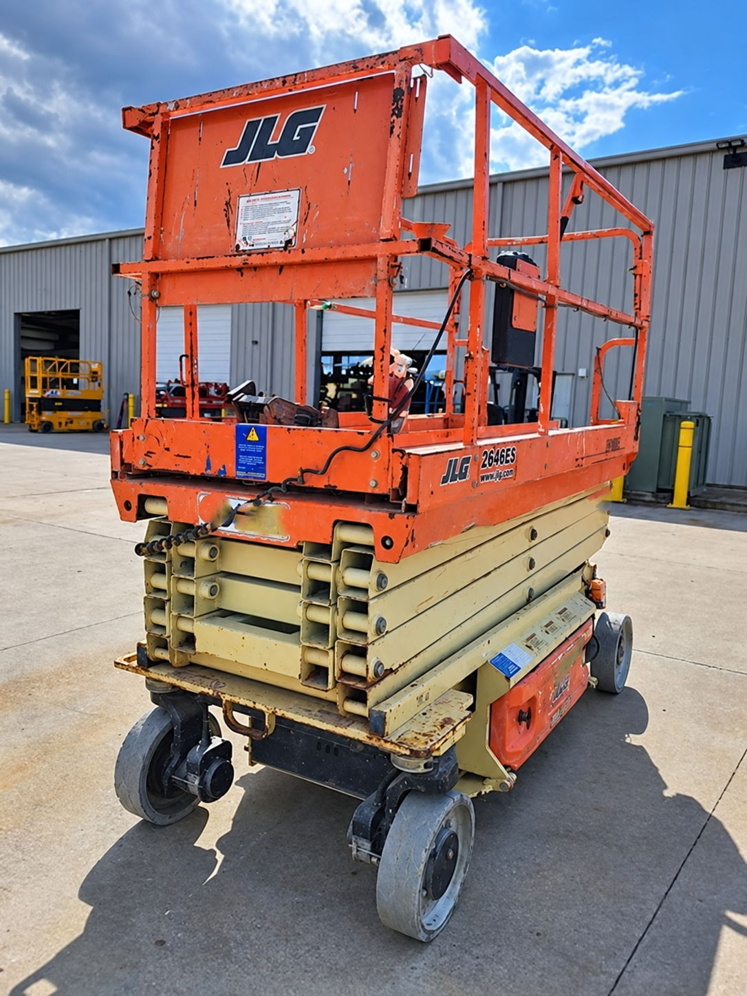 2016 JLG 2646ES Electric Scissor Lift - Image 4
