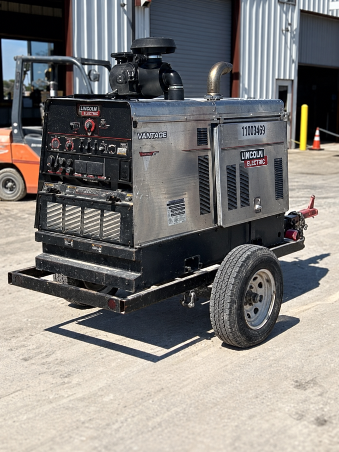 2019 Lincoln Vantage 549 Engine-Driven Welder/Generator - Image 4