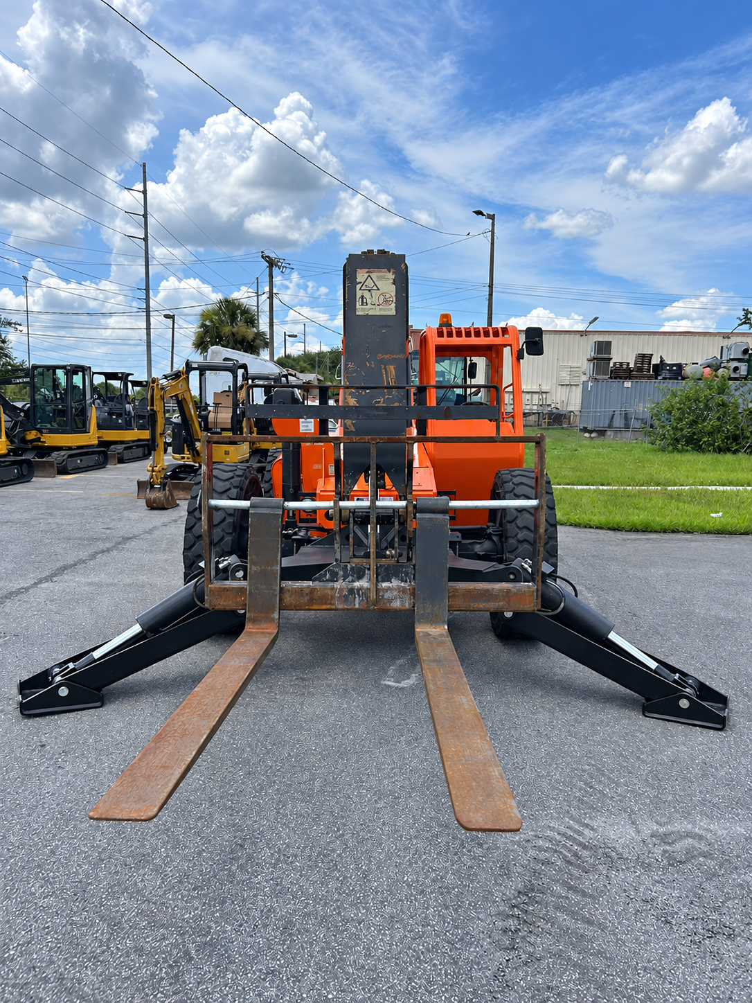 2019 JLG 10042 Telehandler - Image 4