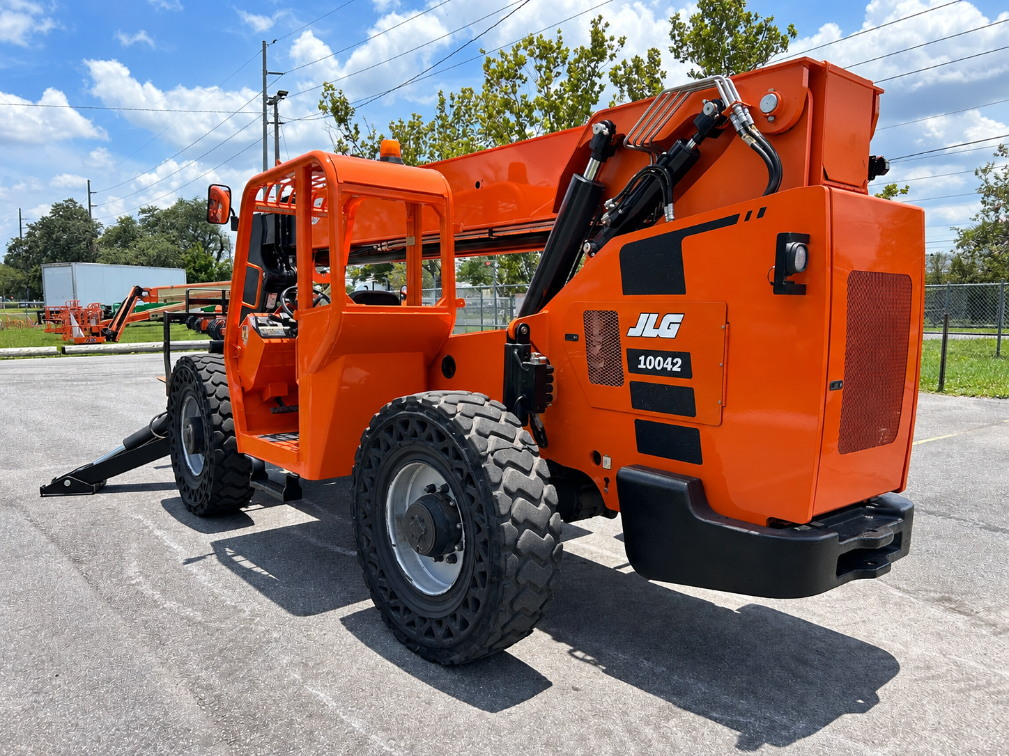 2019 JLG 10042 Telehandler - Image 6