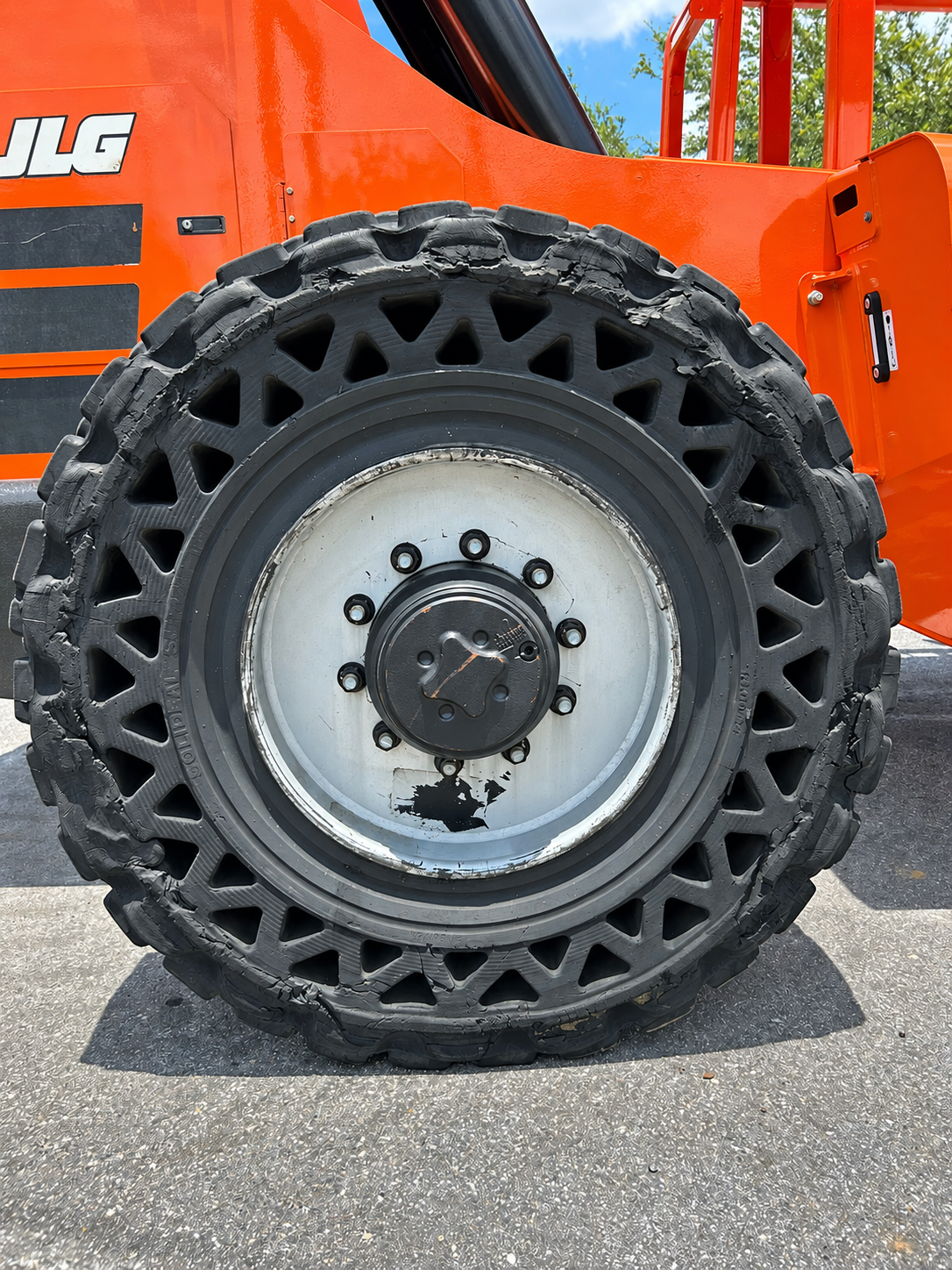 2019 JLG 10042 Telehandler - Image 9