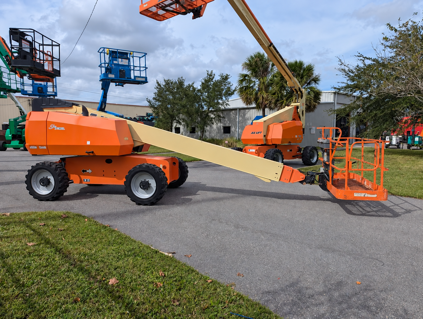 2016 JLG 600S Telescopic Boom Lift