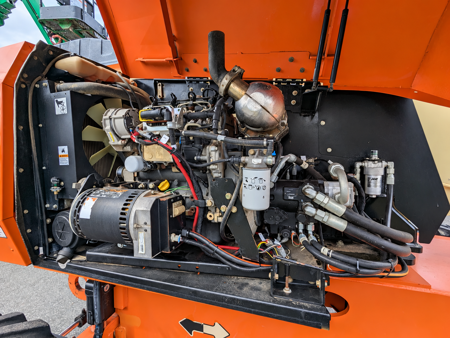2016 JLG 600S Telescopic Boom Lift - Image 7
