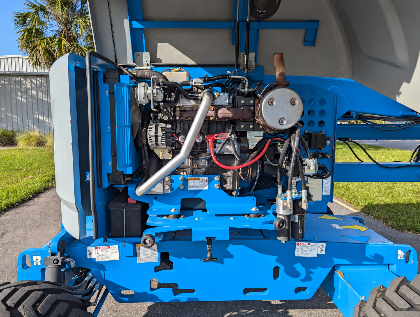 2014 Genie Z-45/25J RT Articulating Boom Lift - Image 7