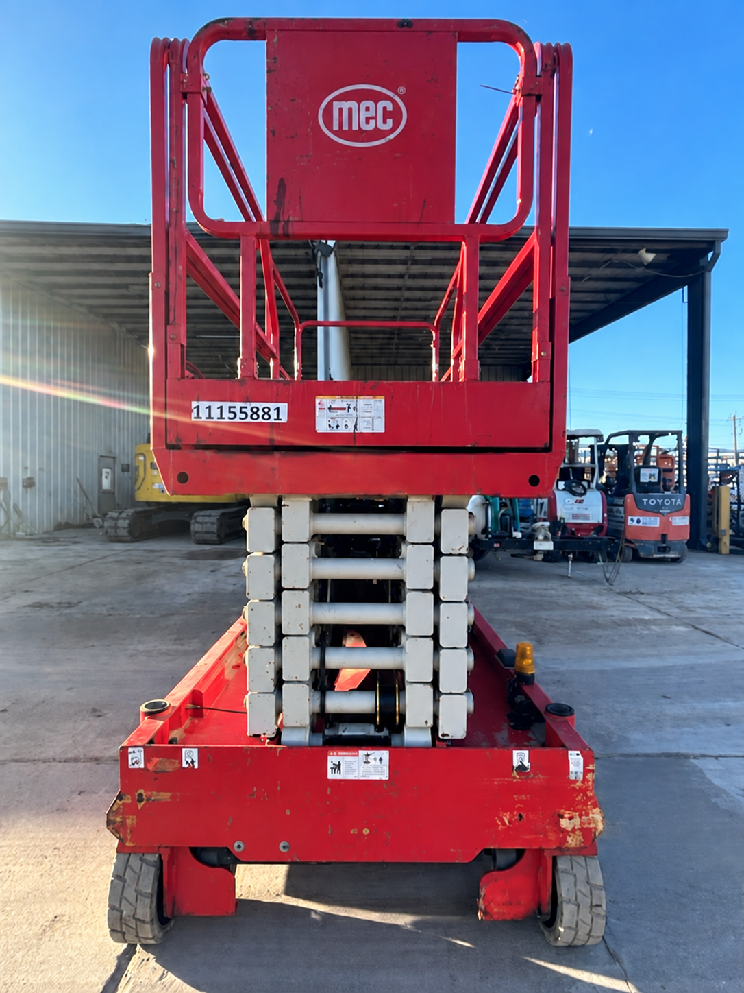 2021 MEC 4555SE Electric Scissor Lift - Image 3
