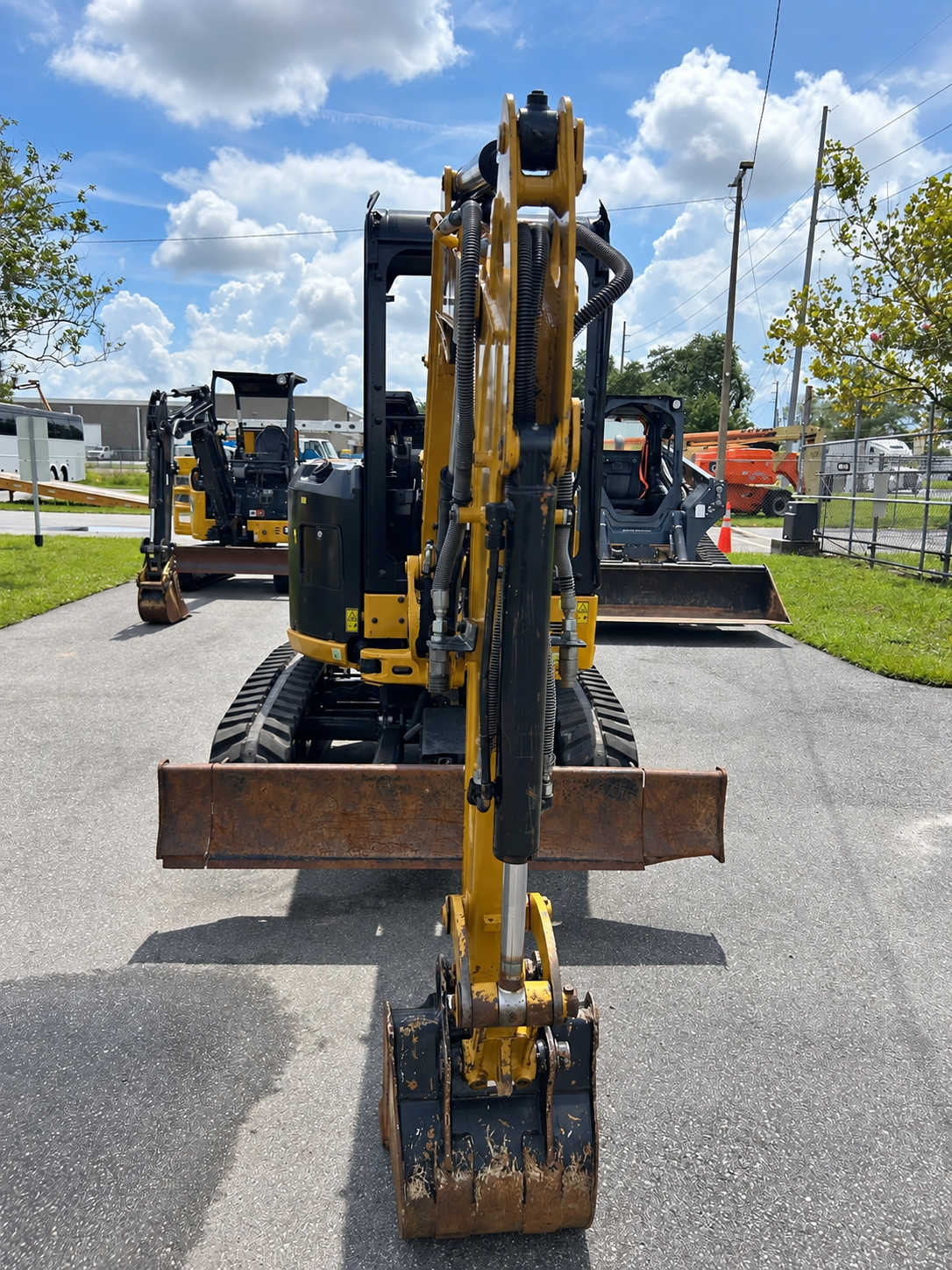 2022 Caterpillar 302.7 DCR - Image 3