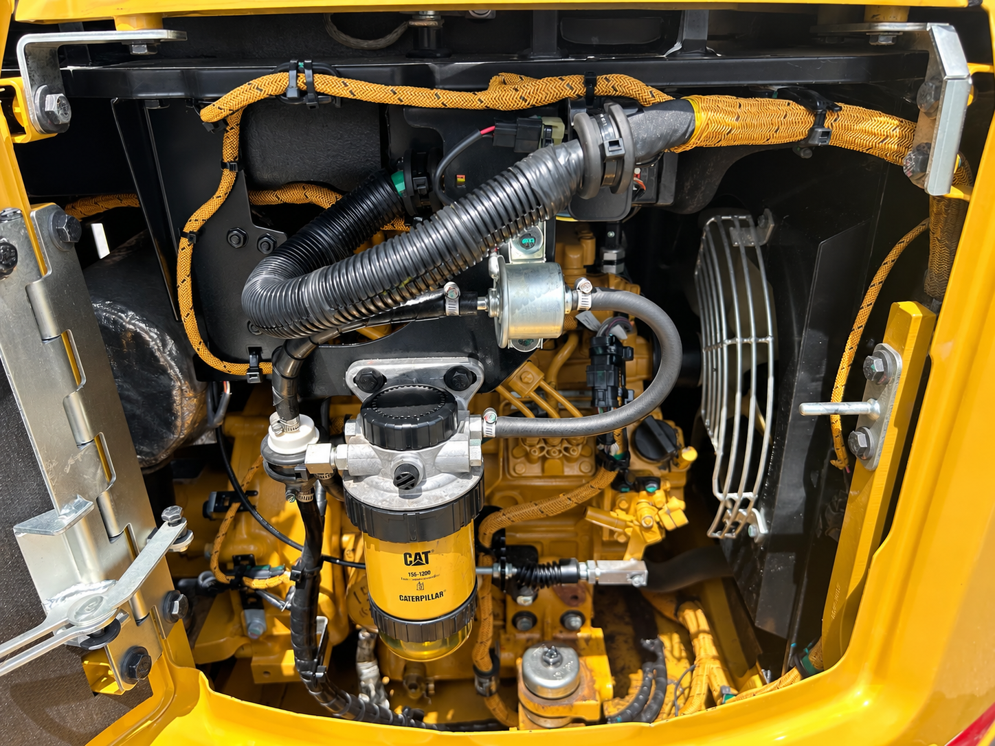 2022 Caterpillar 302.7 DCR - Image 12