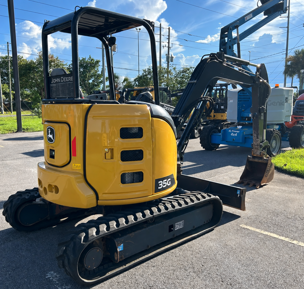 2021 John Deere 35G Mini Excavator - Image 8