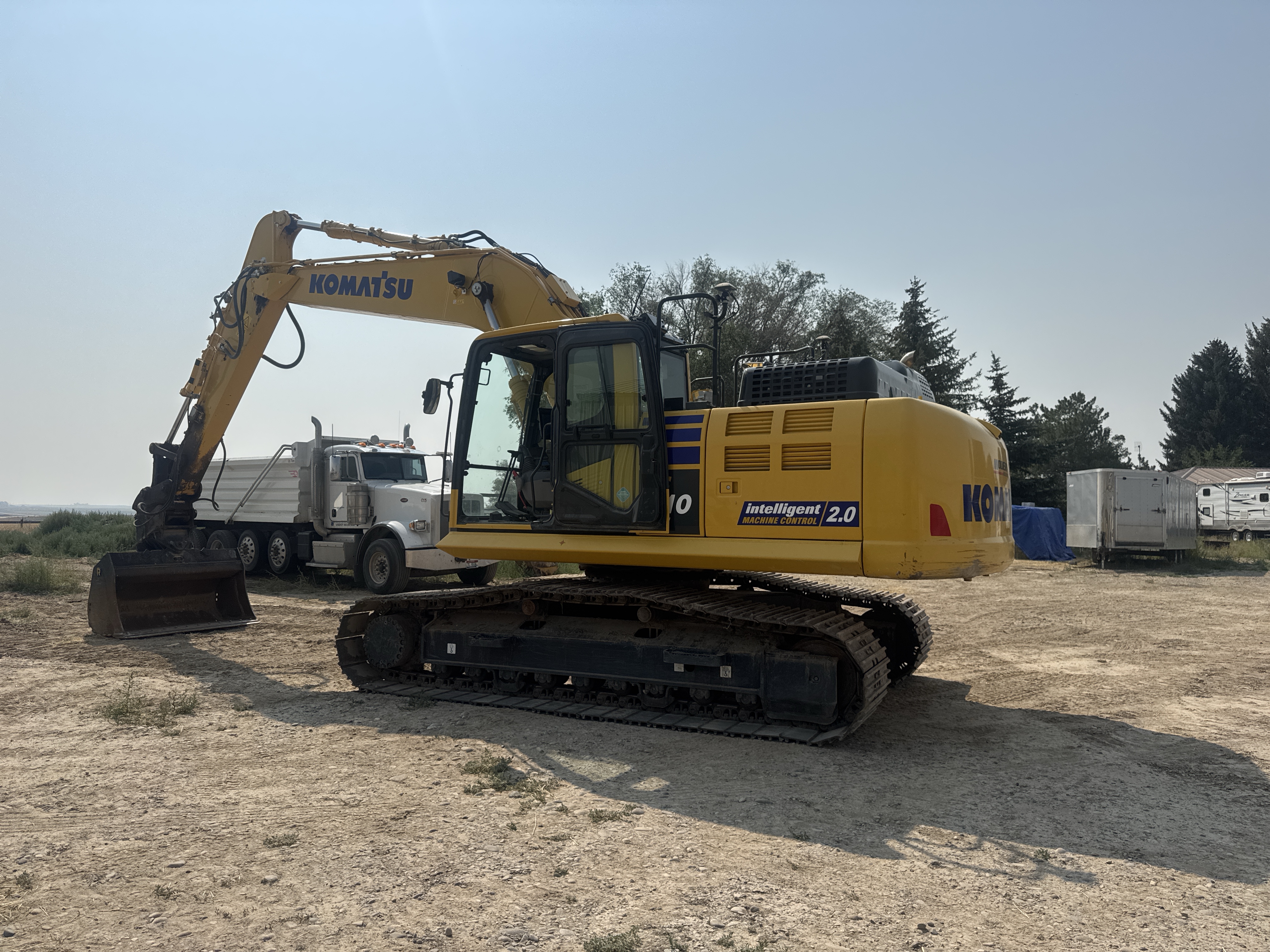 2022 Komatsu PC210LCI-11