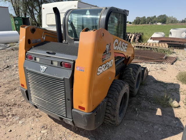 2019 Case SR210 Skid Steer - Image 9