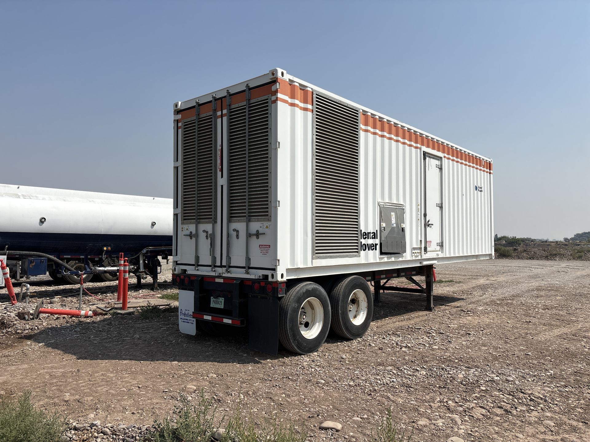 Cummins 800DQCC Mobile Generator - Image 4