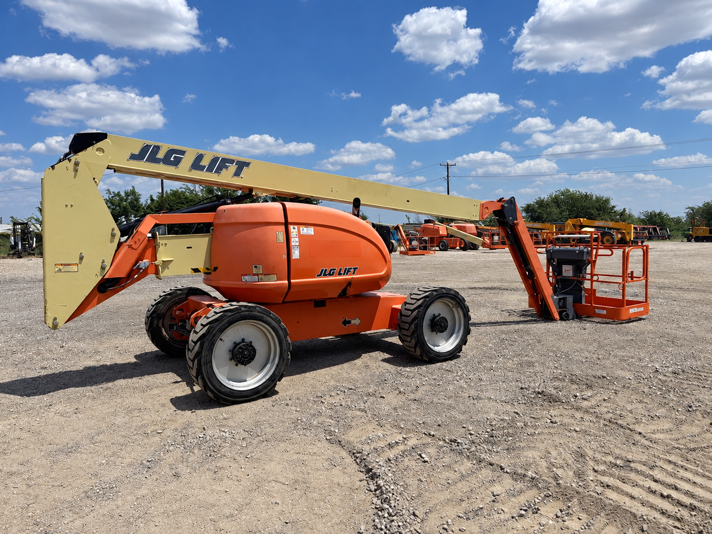 2008 JLG 600AJ 2WD Boom Lift - Image 4
