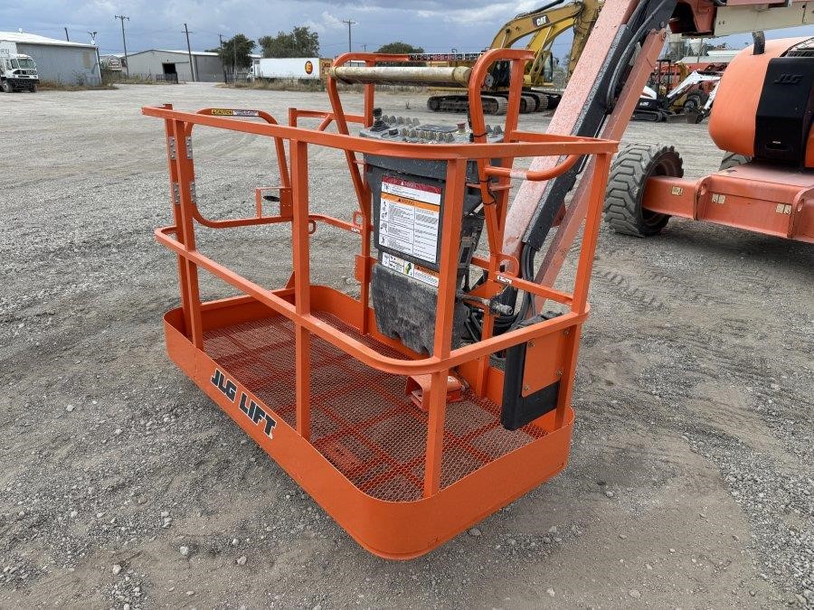 2008 JLG 600AJ 2WD Boom Lift - Image 5